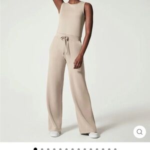 SPANX® AirEssentials
Sleeveless Jumpsuit